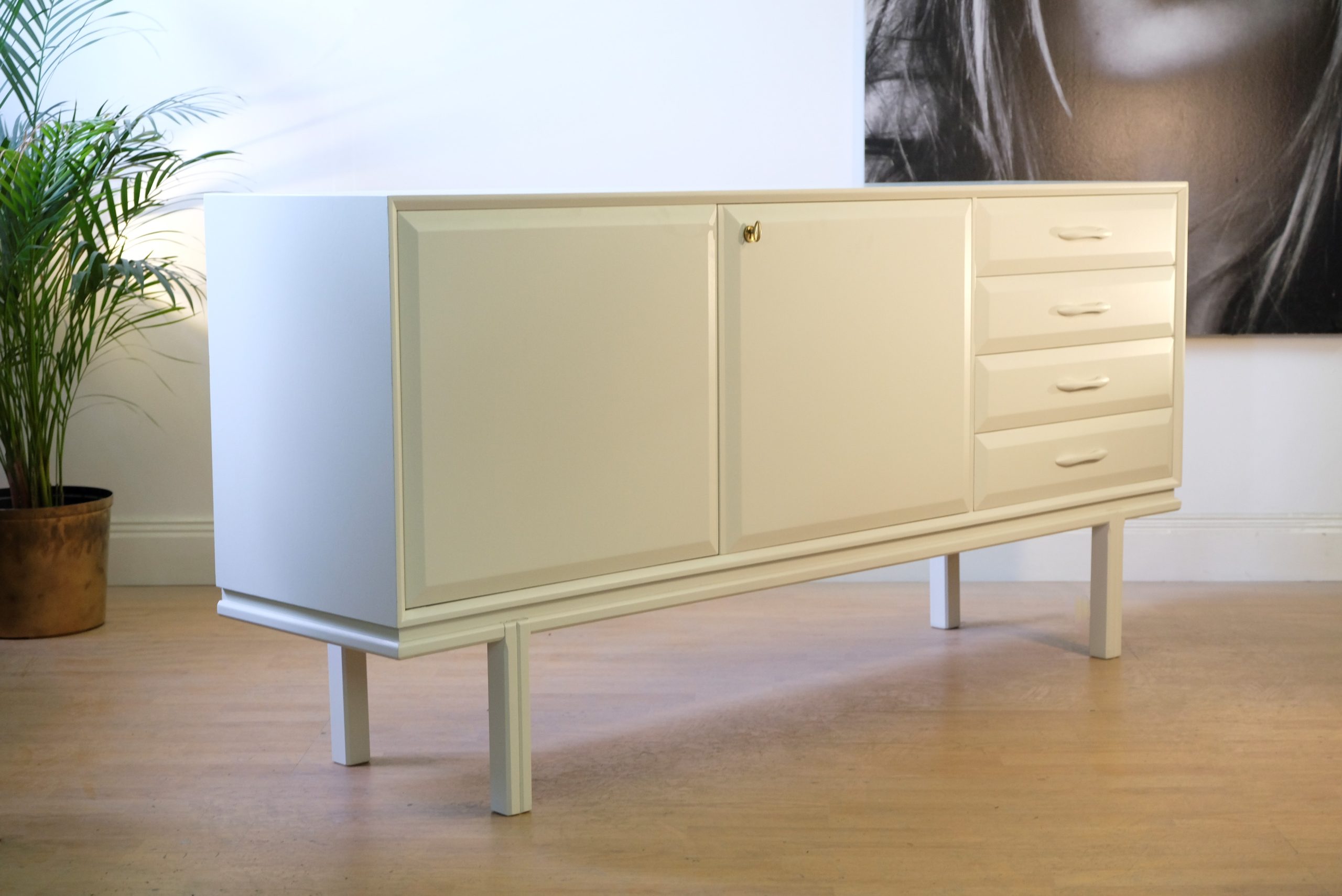 sideboard-5995.3